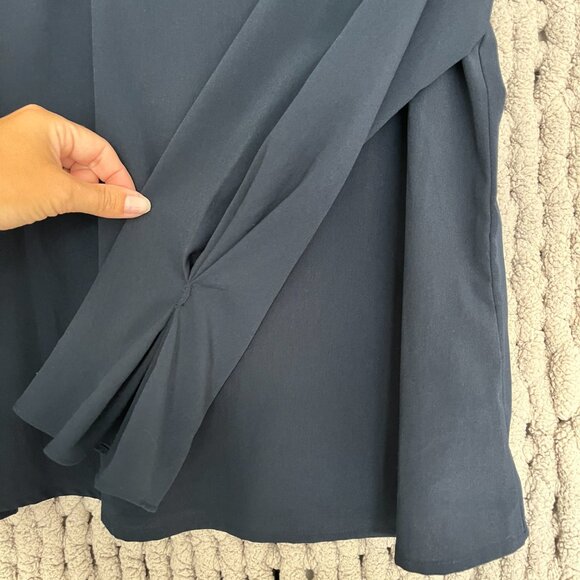 Banana Republic Factory Pull Over Navy Blue Long-Sleeve Blouse Size M - Picture 3 of 14